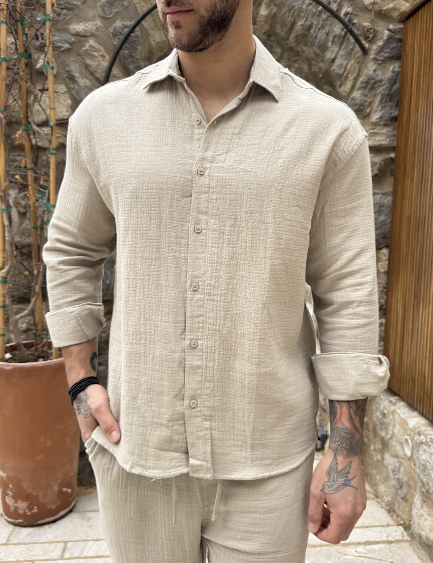 Ανδρικό μπεζ πουκάμισο με γιακά ES516B φωτογραφία